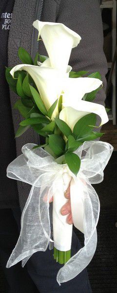 Formal Over Arm Wedding Bouquet of Calla Lilies